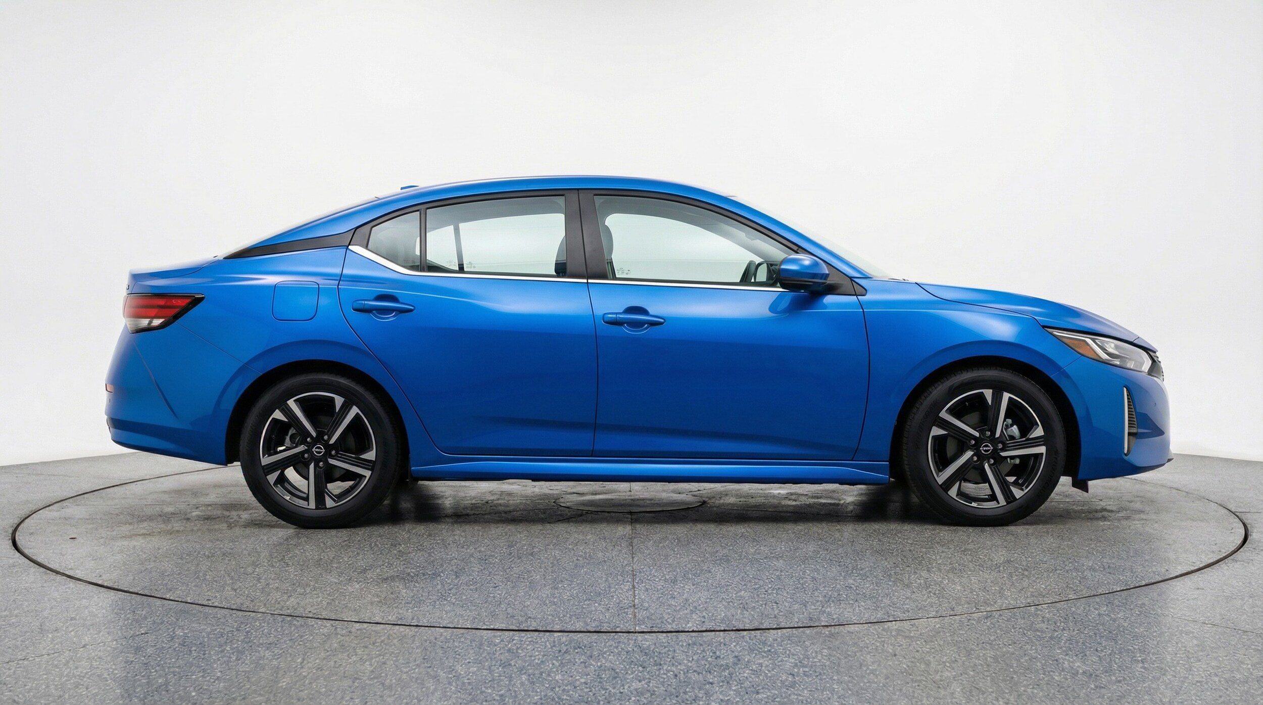 Thumbnail: 2025 Nissan Sentra - 8