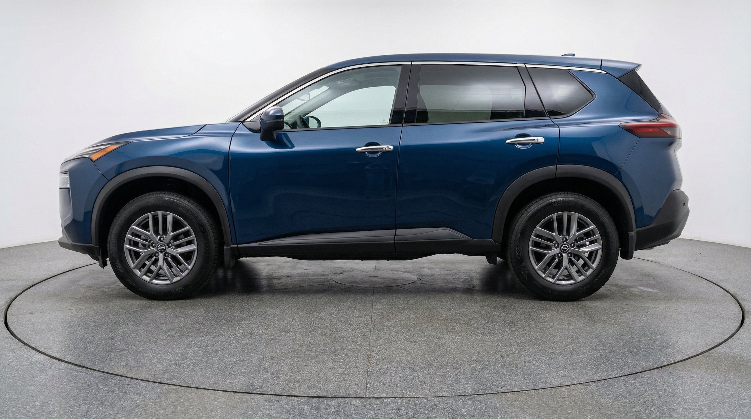 Thumbnail: 2026 Nissan Rogue - 5