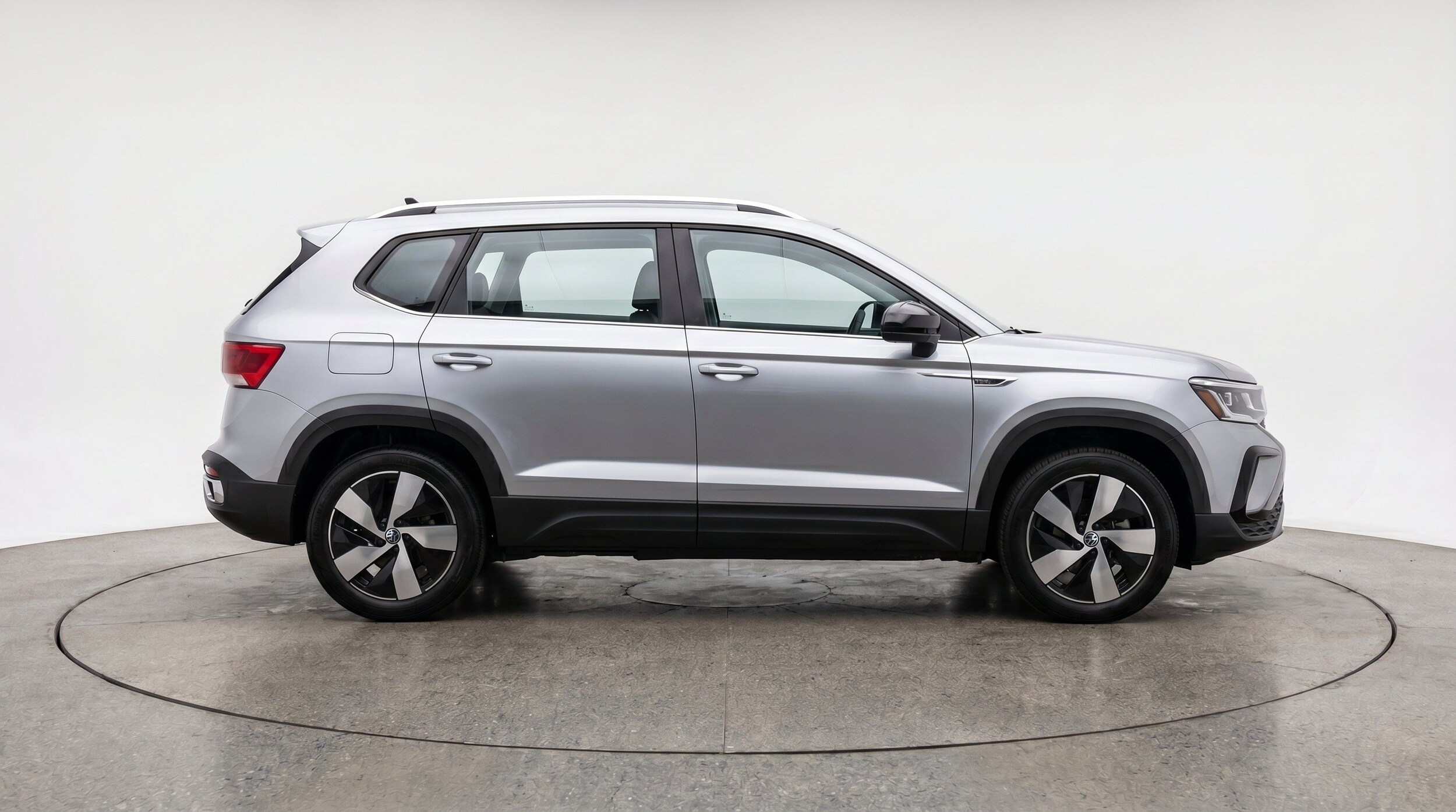 Thumbnail: 2026 Volkswagen Taos - 10