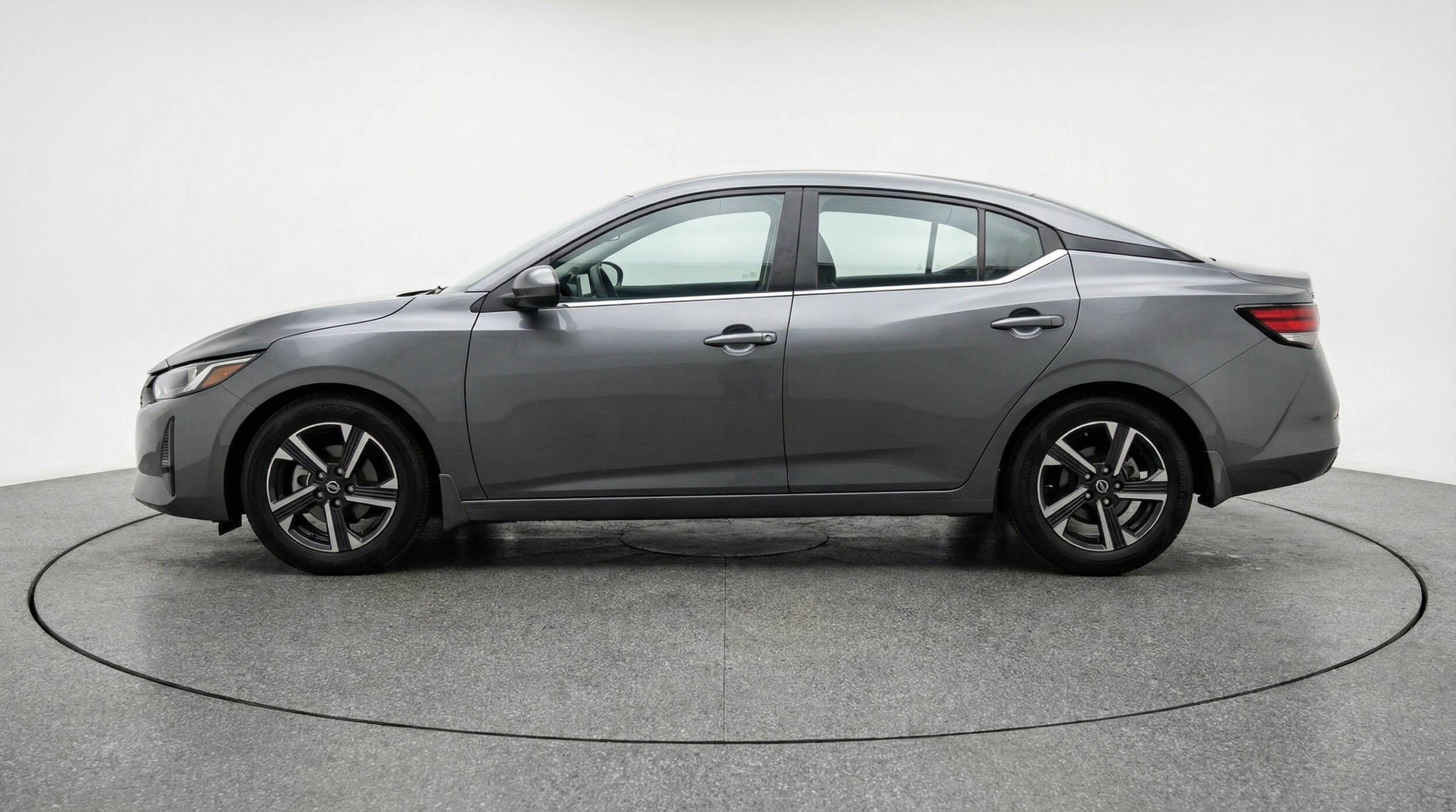 Thumbnail: 2025 Nissan Sentra - 4