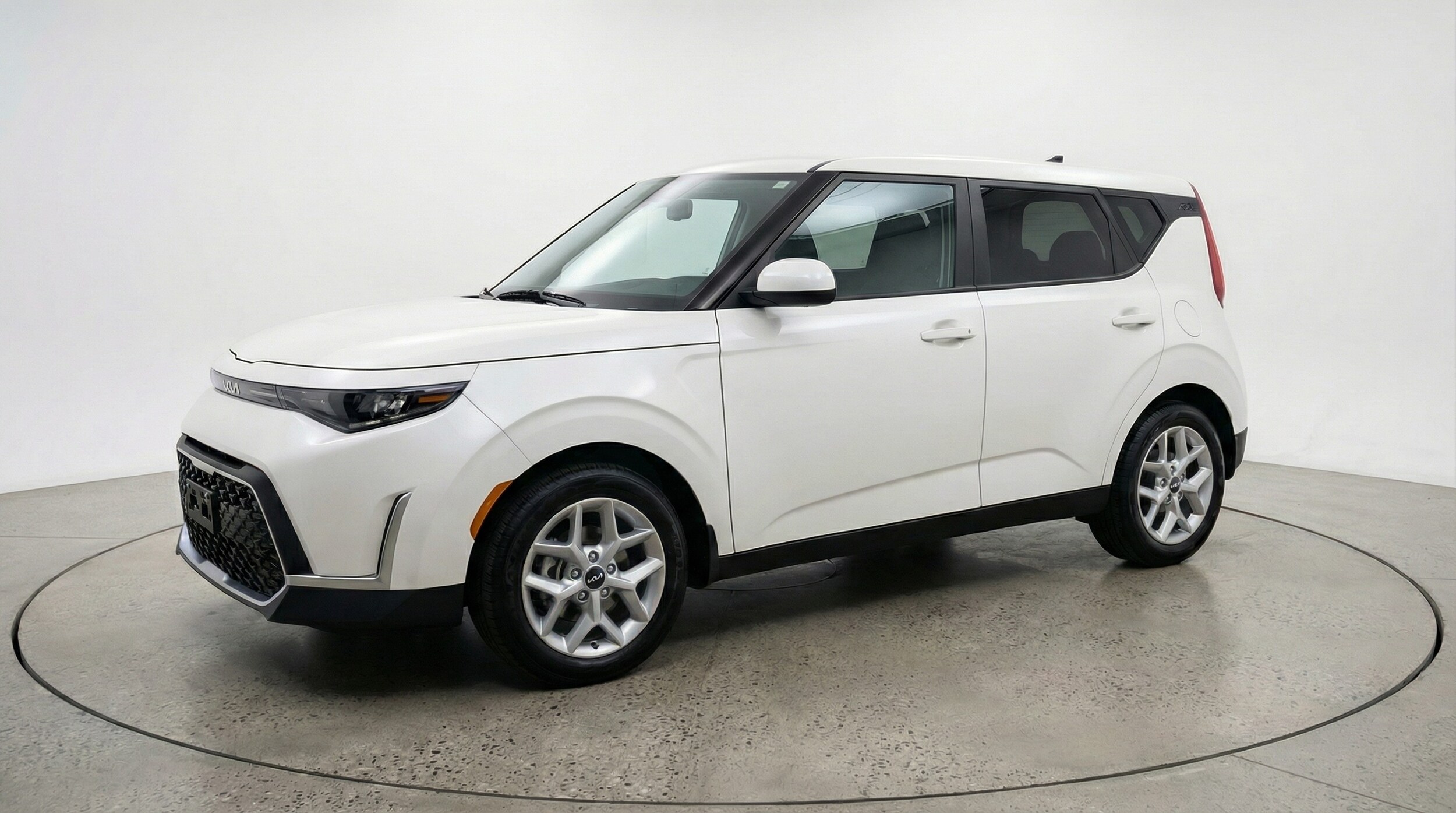 Thumbnail: 2025 Kia Soul - 3