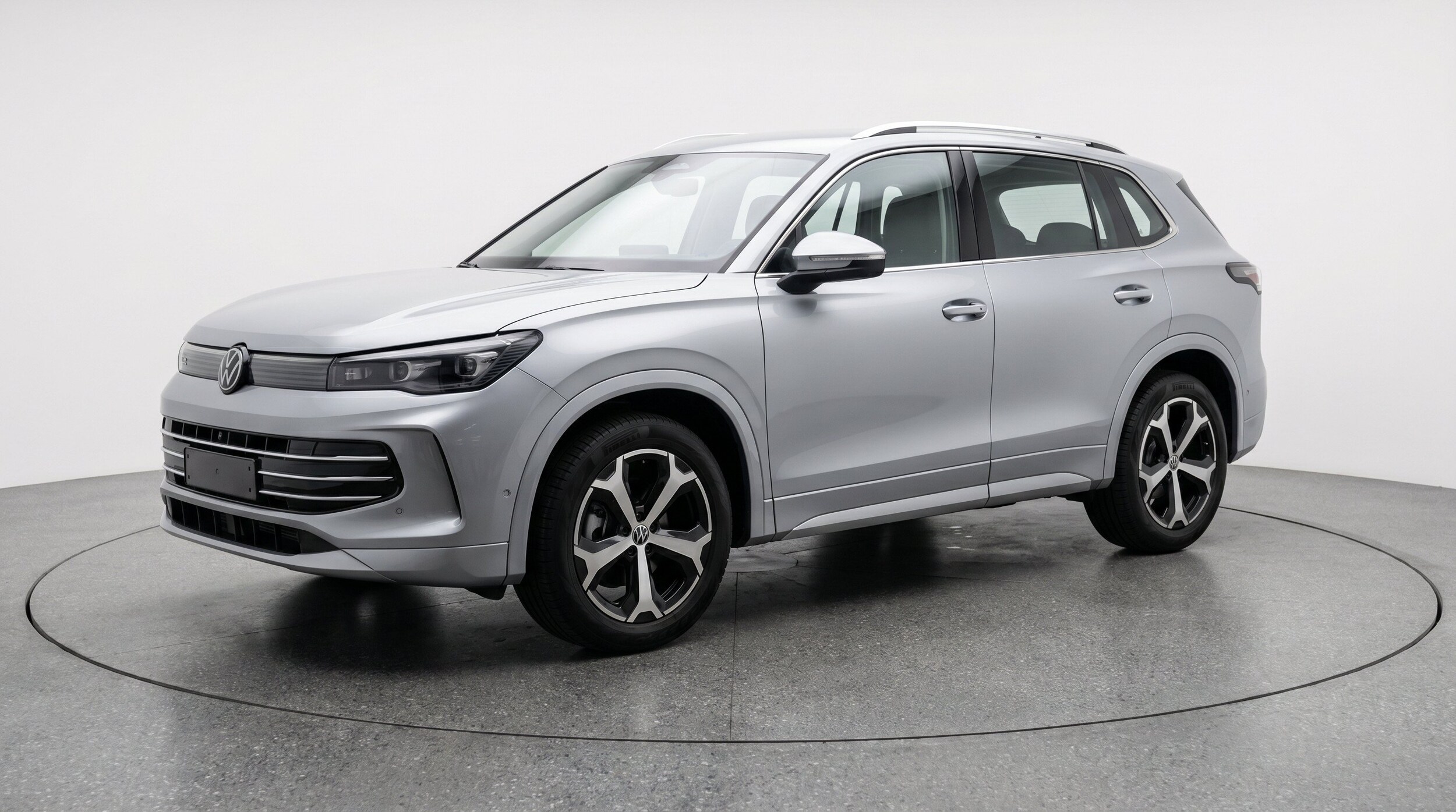 Thumbnail: 2026 Volkswagen Tiguan - 3
