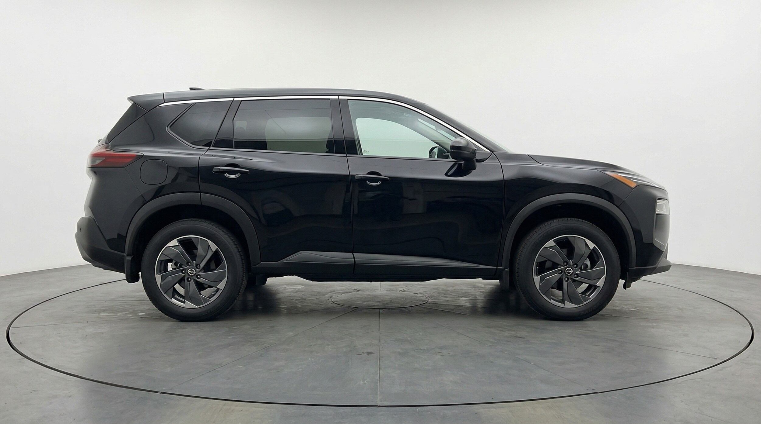 Thumbnail: 2025 Nissan Rogue - 8