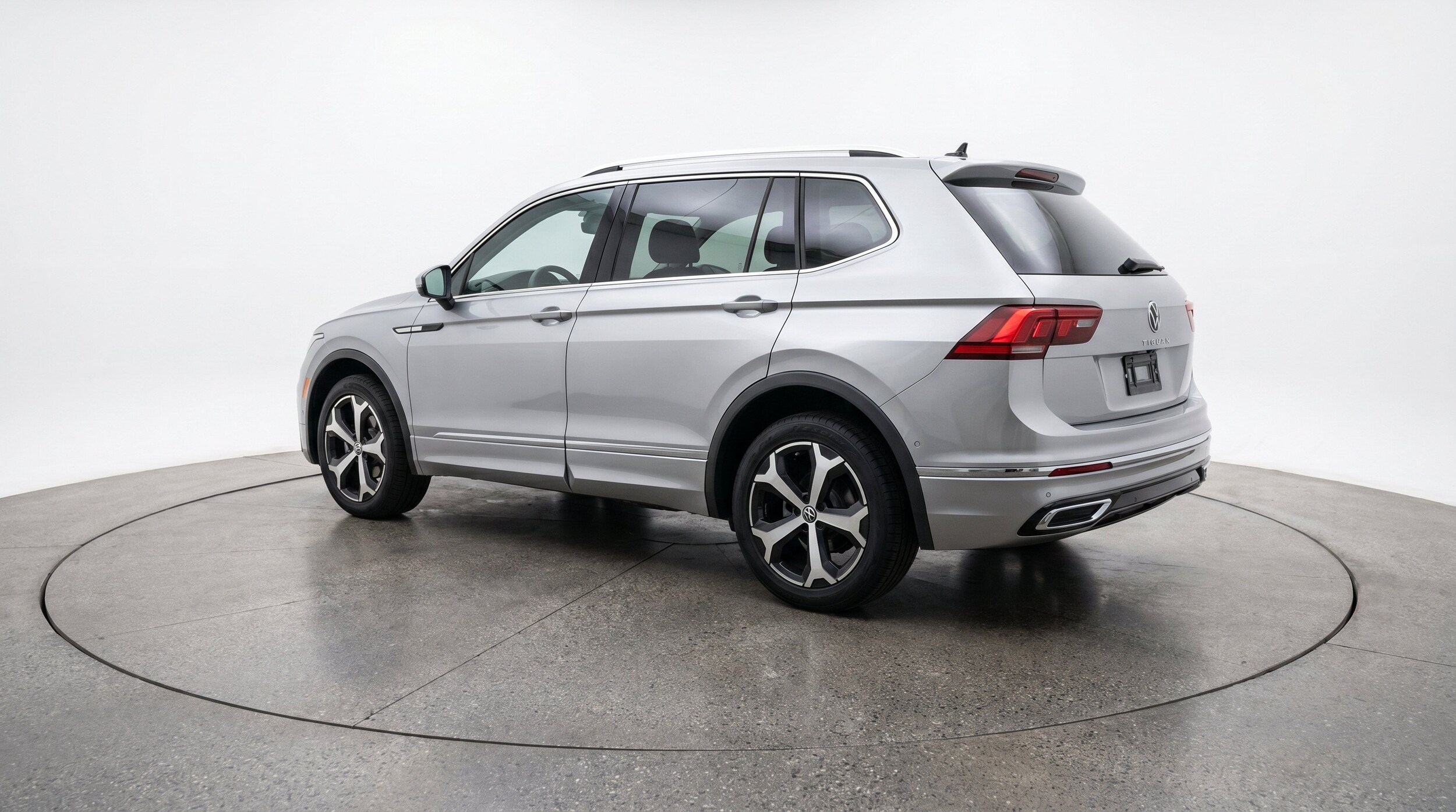 Thumbnail: 2026 Volkswagen Tiguan - 6