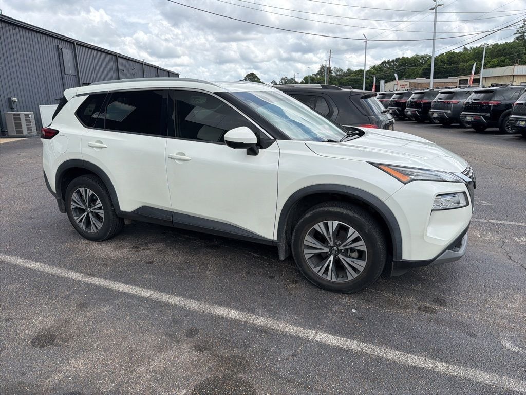 Used 2021 Nissan Rogue SV SUV