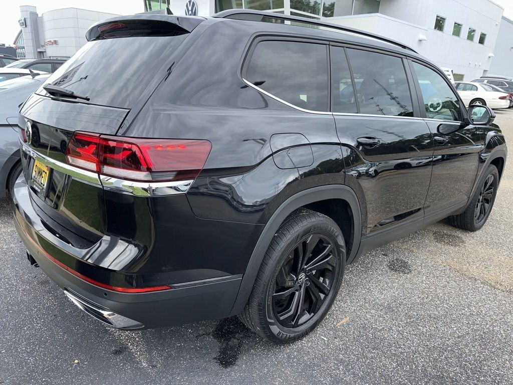 Certified 2023 Volkswagen Atlas 3.6L V6 SE w/Technology SUV