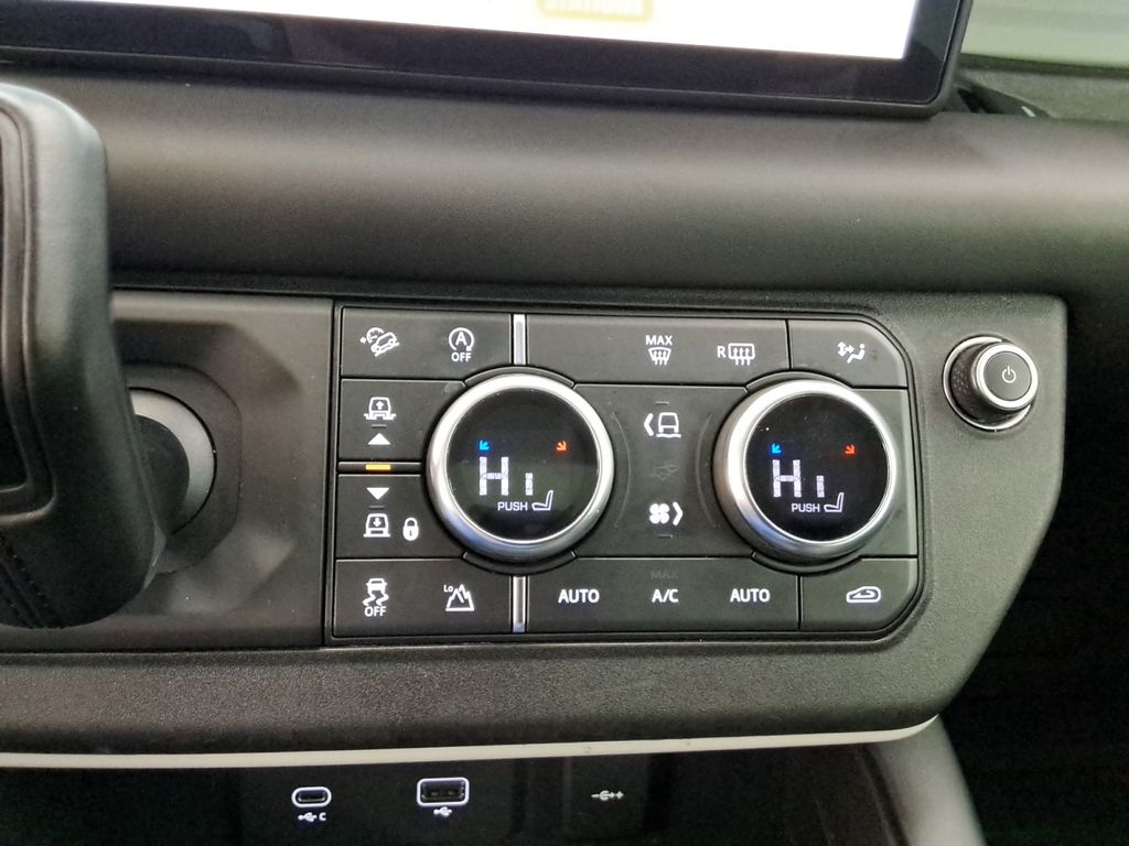 2020 Land Rover Defender HSE - Photo 28