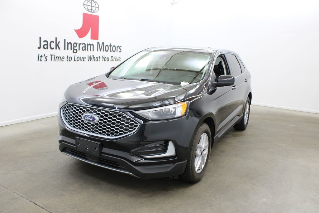 Used 2024 Ford Edge SUV
