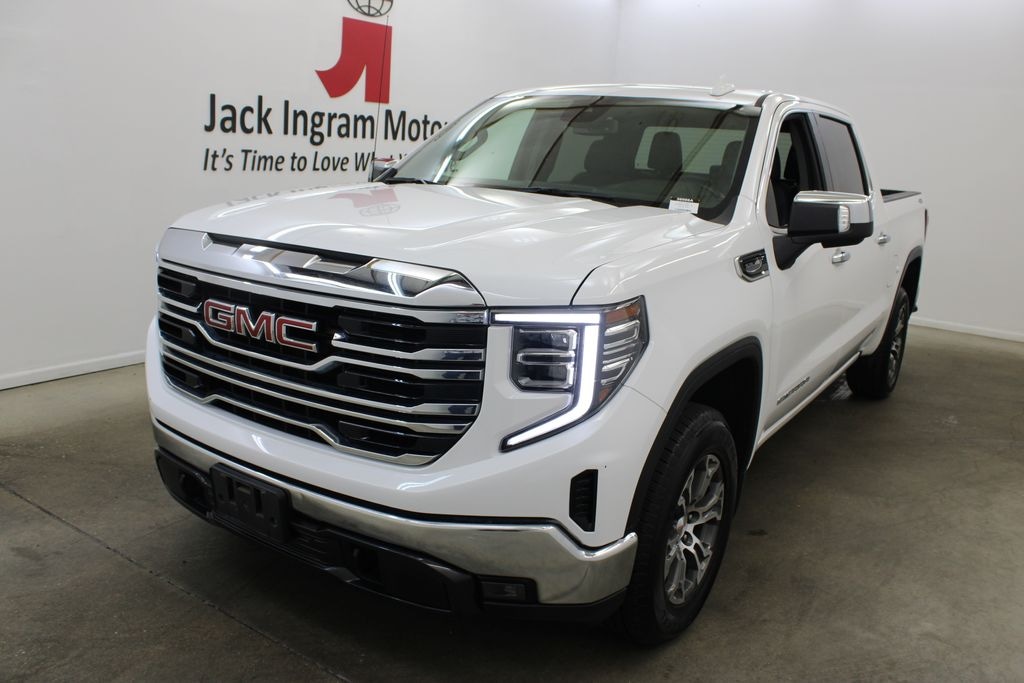 Used 2025 GMC Sierra 1500 SLT Truck Crew Cab