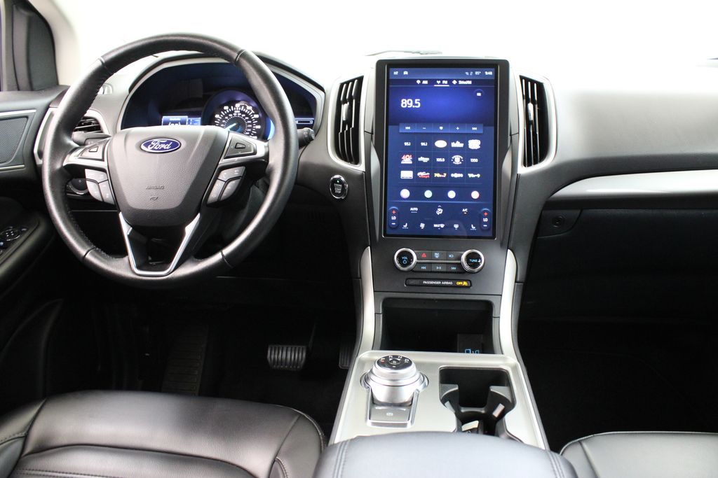 2024 Ford Edge SEL - Photo 9