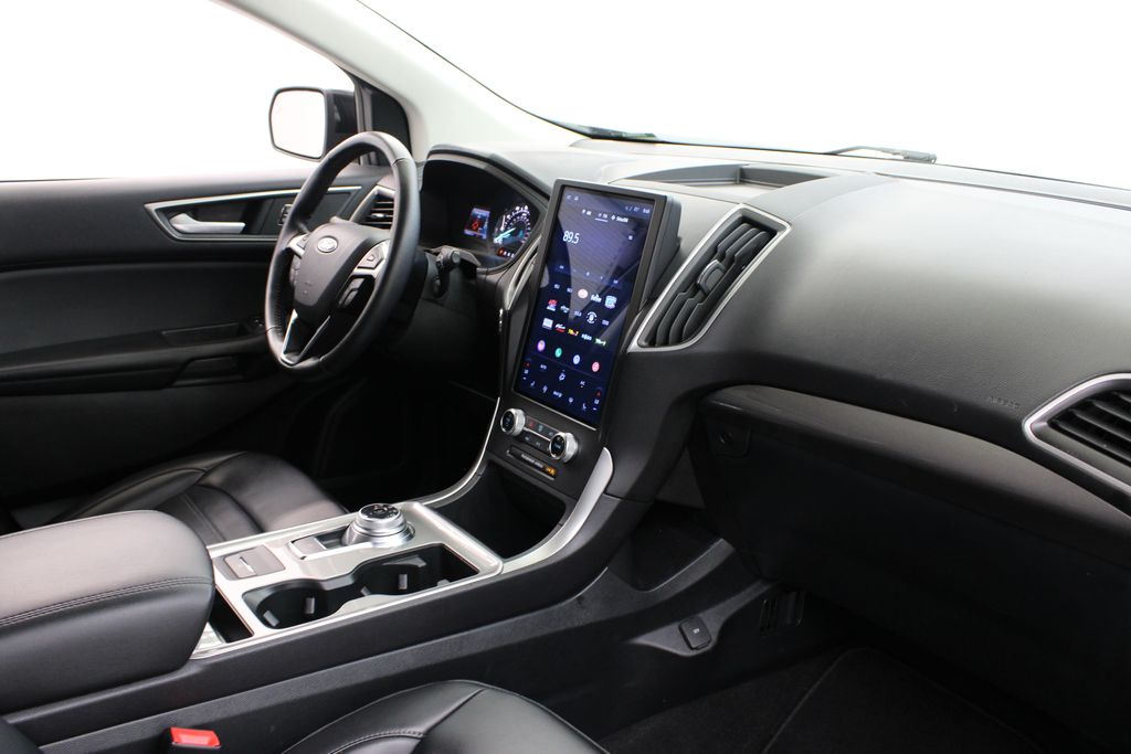 2024 Ford Edge SEL - Photo 24