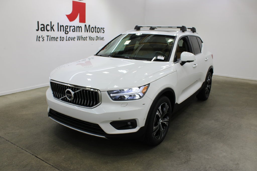 2022 Volvo XC40 SUV 