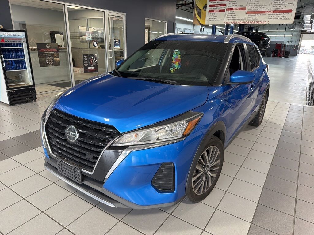 Used 2021 Nissan Kicks SV SUV