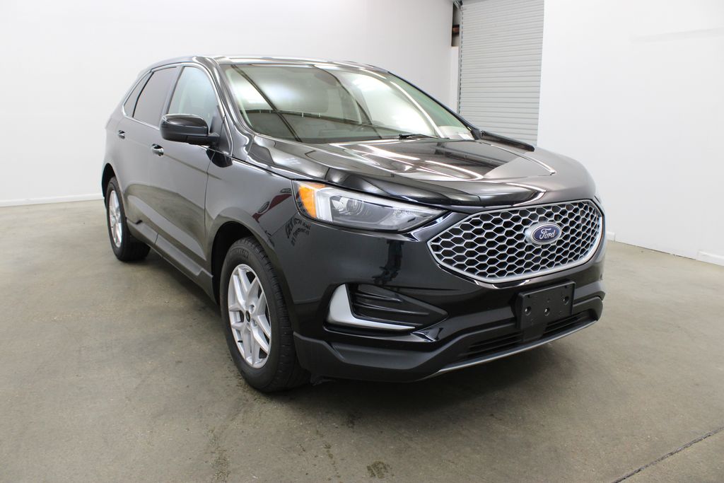2024 Ford Edge SEL - Photo 6