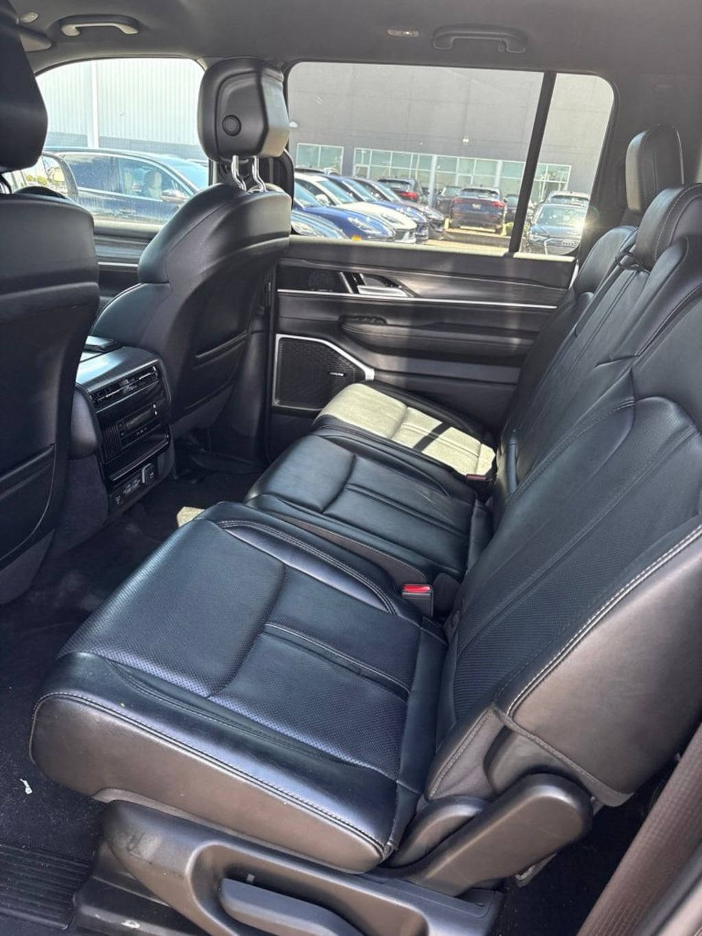 Used 2024 Jeep Wagoneer L Series II SUV