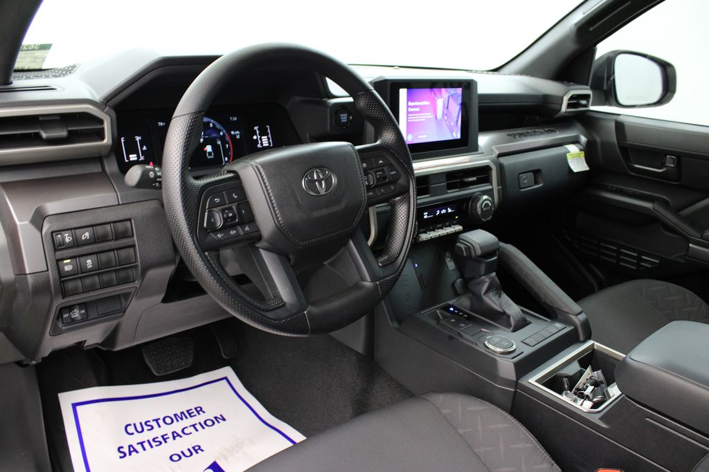 2026 Toyota Tacoma SR5 - Photo 15