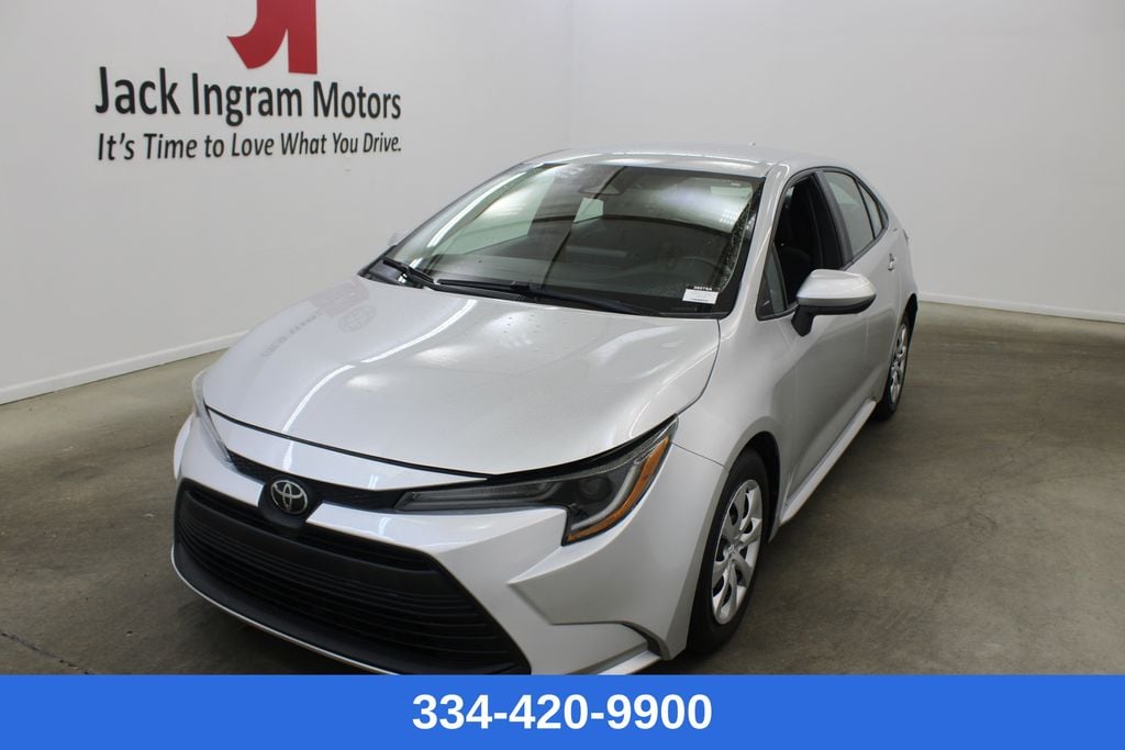 Used 2023 Toyota Corolla LE Sedan