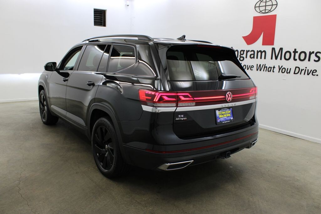 Certified 2024 Volkswagen Atlas 2.0T SE w/Technology SUV