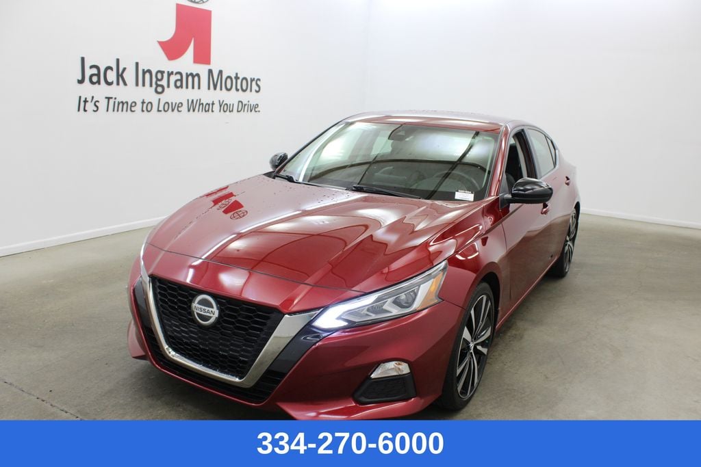 2021 Nissan Altima 2.5 SR's photo