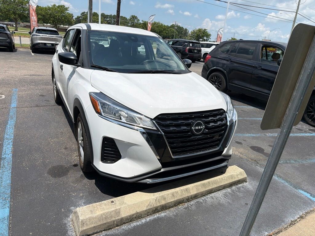 Used 2023 Nissan Kicks S SUV