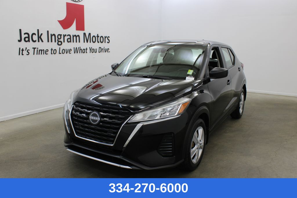 2022 Nissan Kicks 1.6 S's photo