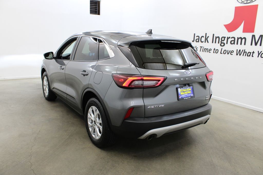 Used 2024 Ford Escape Active SUV