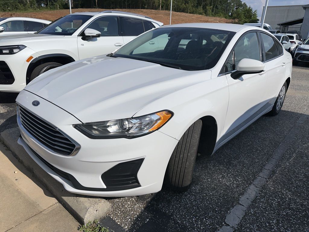 2019 Ford Fusion S FWD's photo