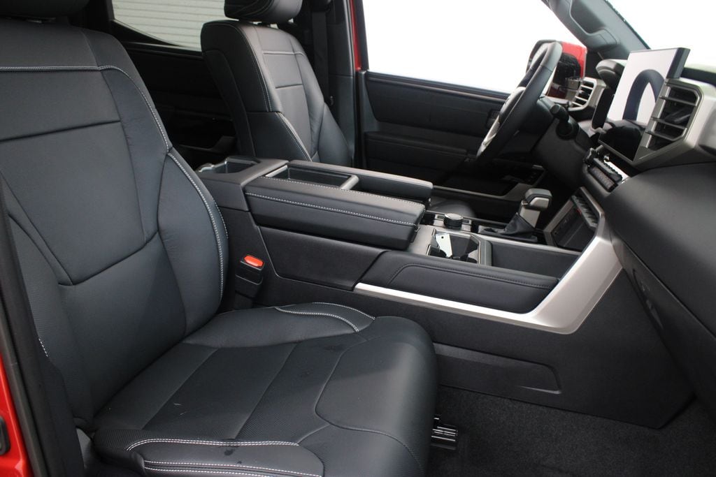 2026 Toyota Tundra Limited - Photo 24