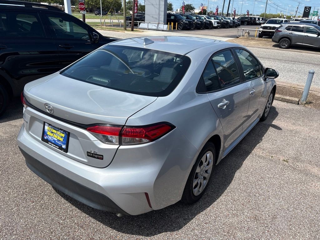 Used 2023 Toyota Corolla LE Sedan