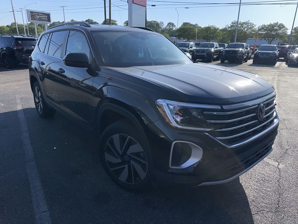 Certified 2024 Volkswagen Atlas 2.0T SE w/Technology SUV