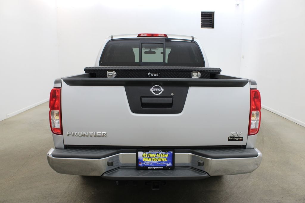 Used 2018 Nissan Frontier SV Truck Crew Cab