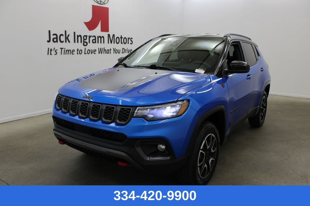 2024 Jeep Compass Trailhawk