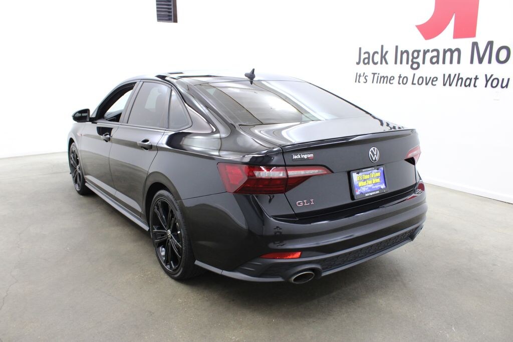 Certified 2022 Volkswagen Jetta GLI 2.0T Autobahn Sedan