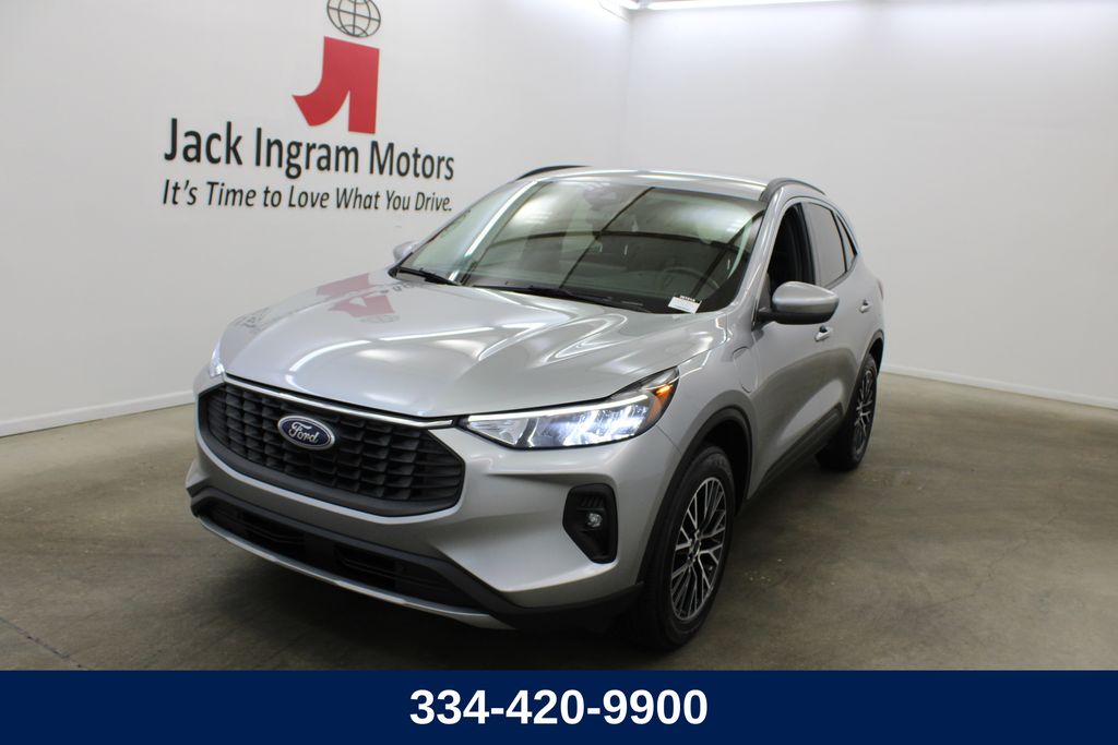 2023 Ford Escape