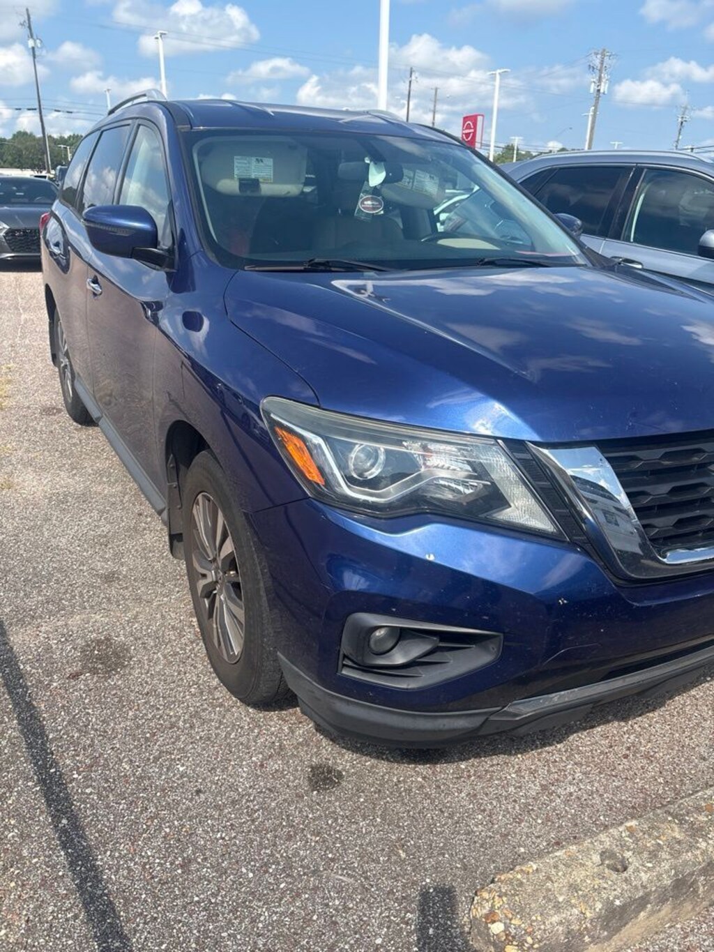 Used 2018 Nissan Pathfinder SV SUV