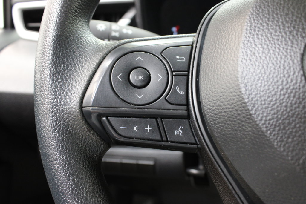 2026 Toyota Corolla LE - Photo 23
