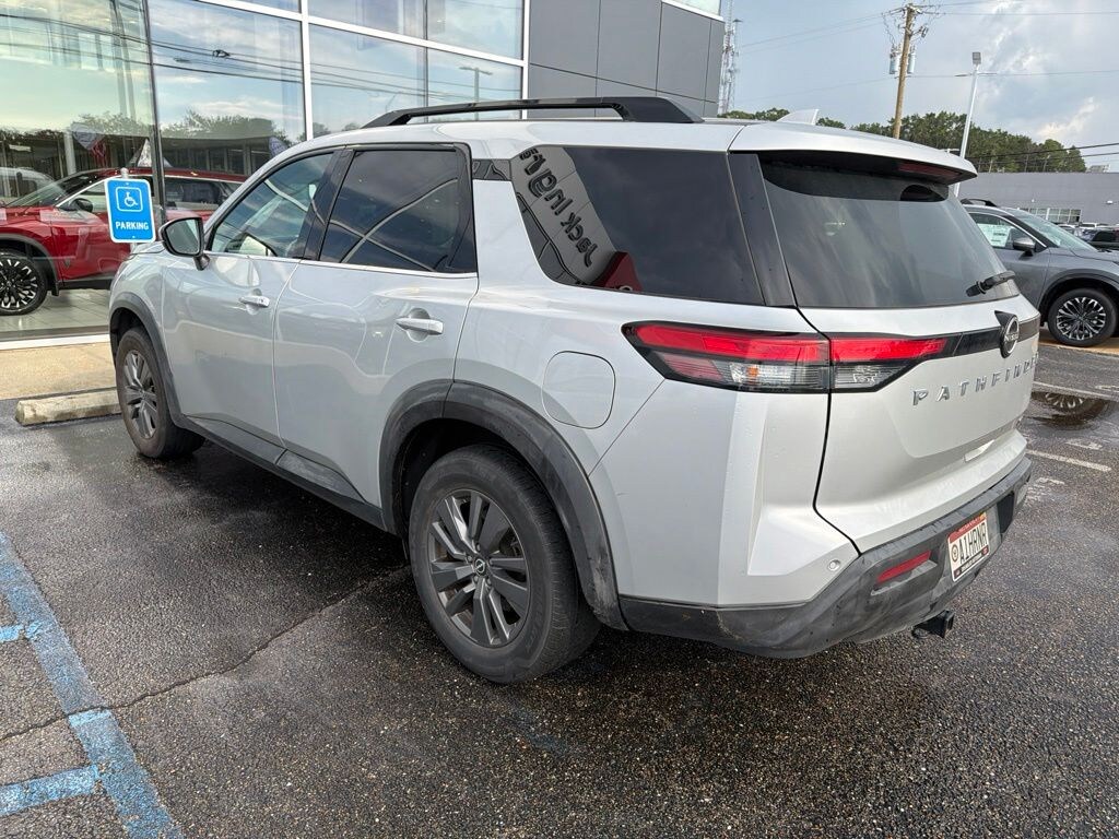 Used 2022 Nissan Pathfinder SV SUV