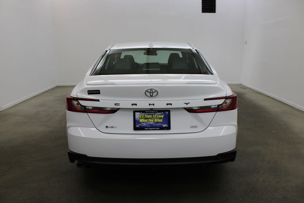 Used 2025 Toyota Camry SE Sedan
