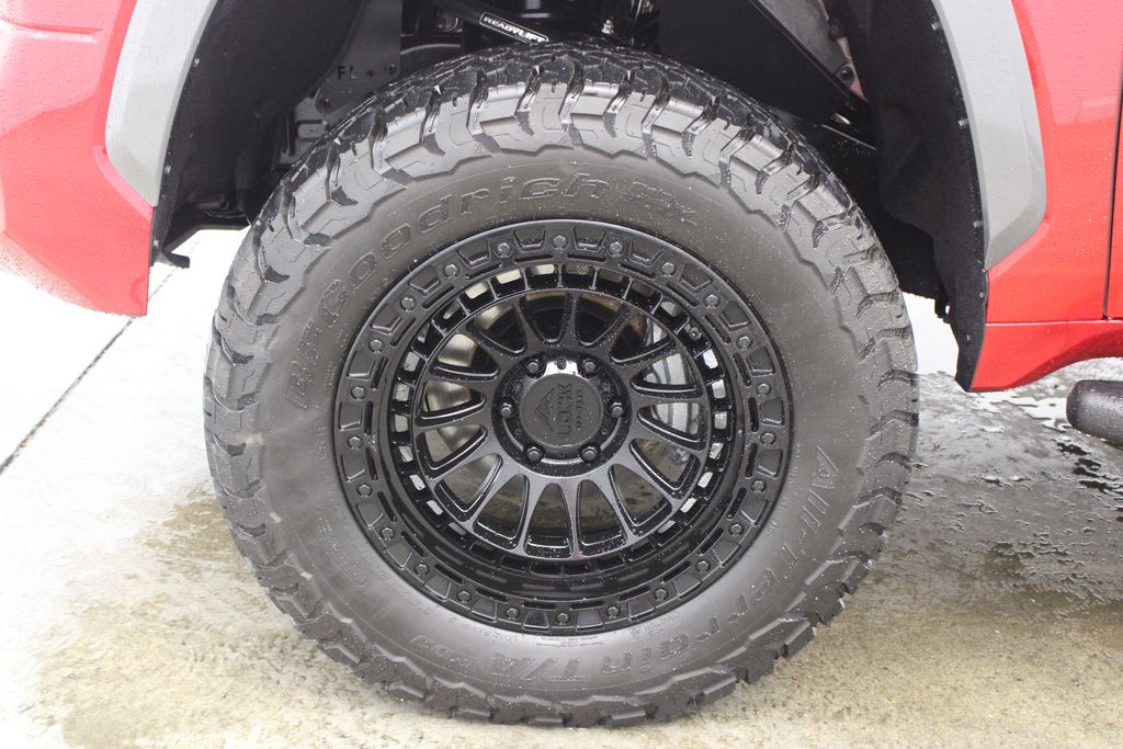 2026 Toyota Tundra Limited - Photo 29