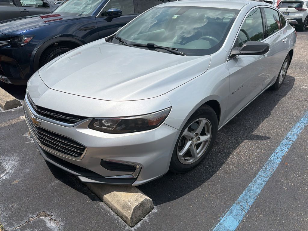 2017 Chevrolet Malibu 1LS's photo