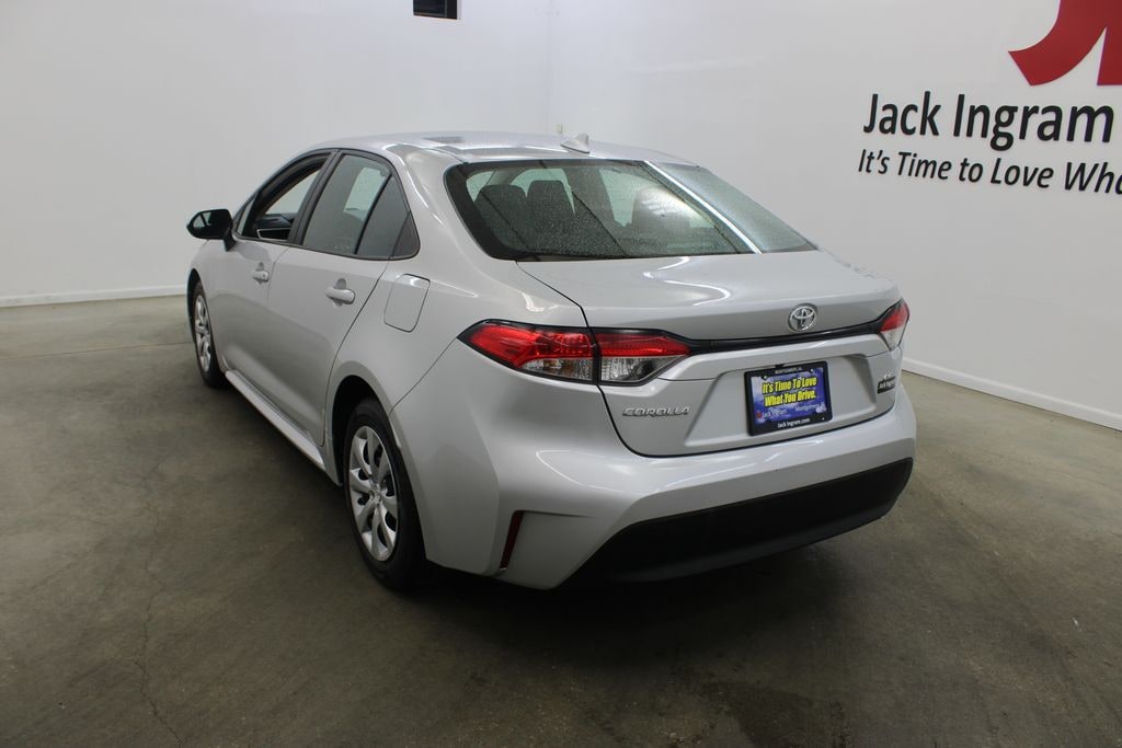Used 2023 Toyota Corolla LE Sedan
