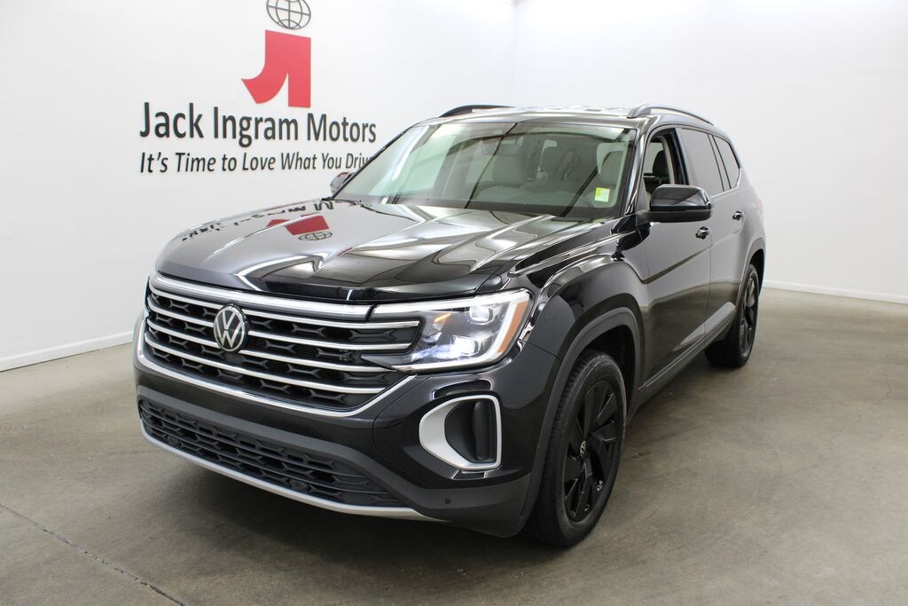 Certified 2024 Volkswagen Atlas 2.0T SE w/Technology SUV
