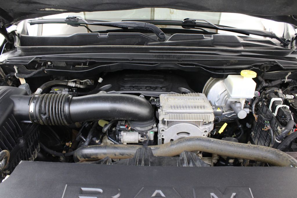 2024 RAM Ram 1500 Pickup Limited - Photo 35