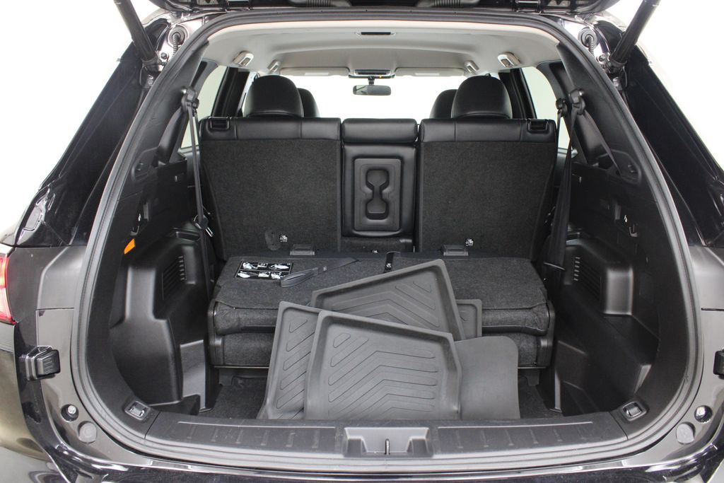 2024 Mitsubishi Outlander Plug-in Hybrid SE - Photo 28