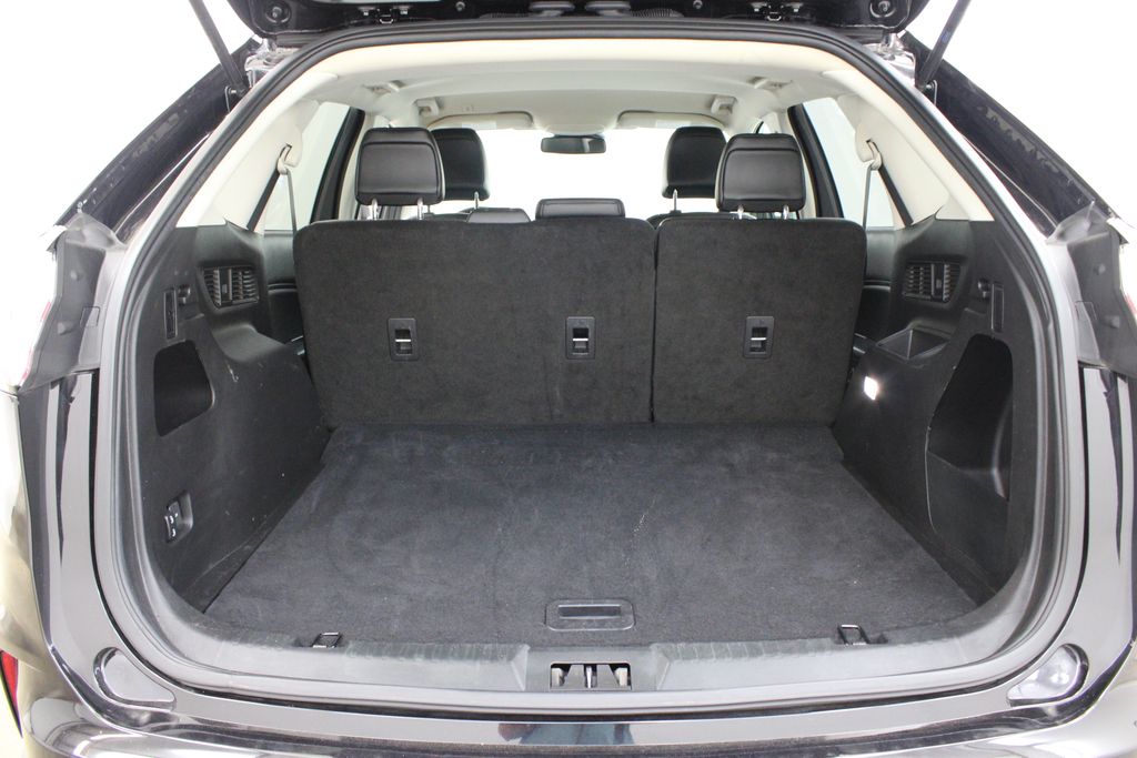 2024 Ford Edge SEL - Photo 28