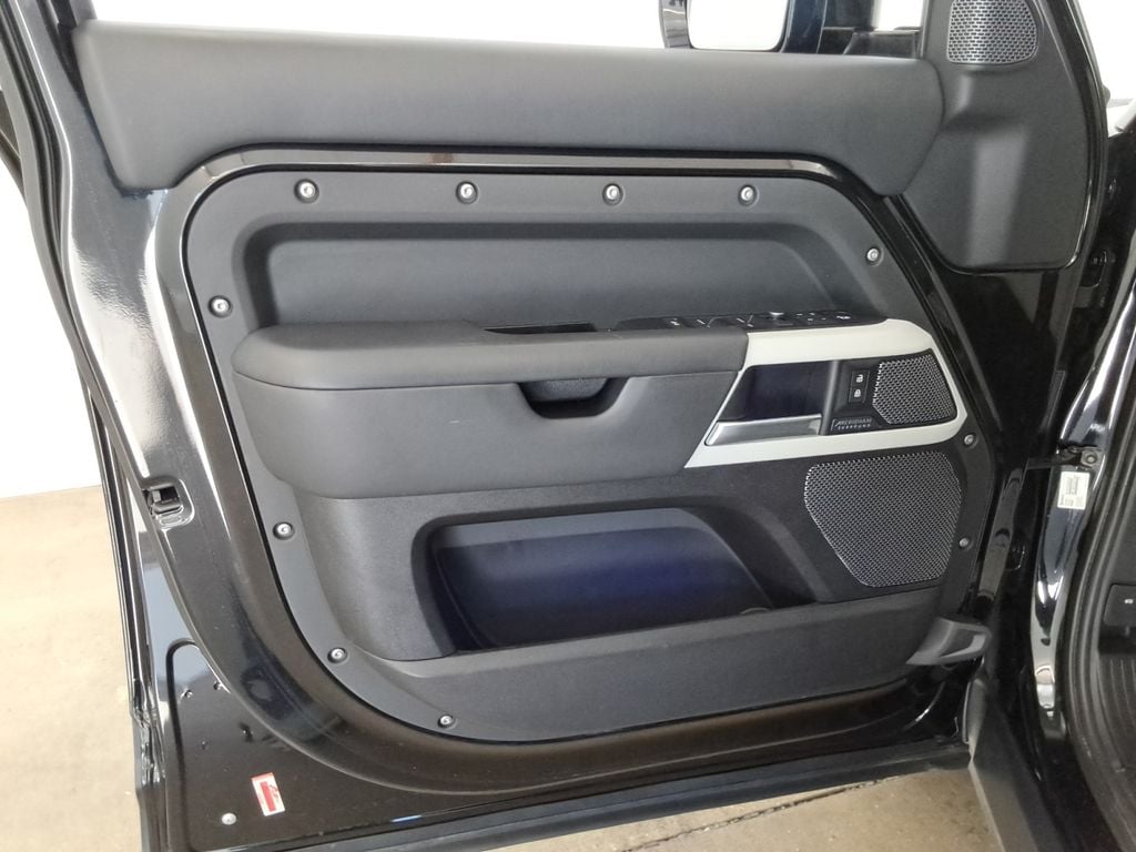 2020 Land Rover Defender HSE - Photo 15
