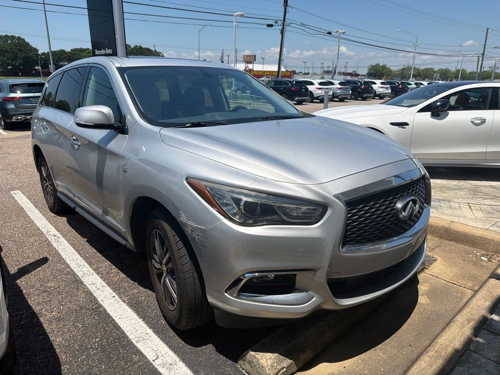 Used 2018 INFINITI QX60 SUV