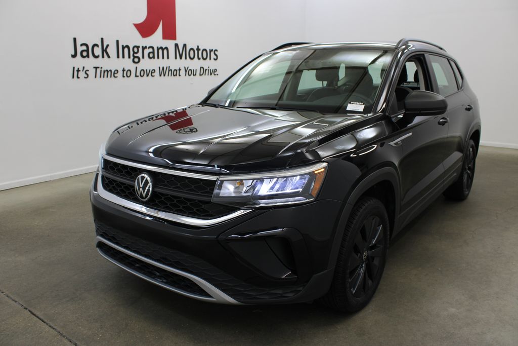 2022 Volkswagen Taos 1.5T S's photo