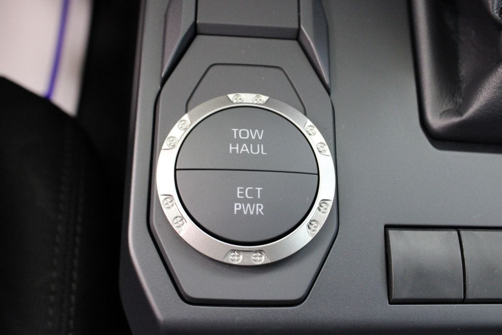 2026 Toyota Tacoma SR5 - Photo 26