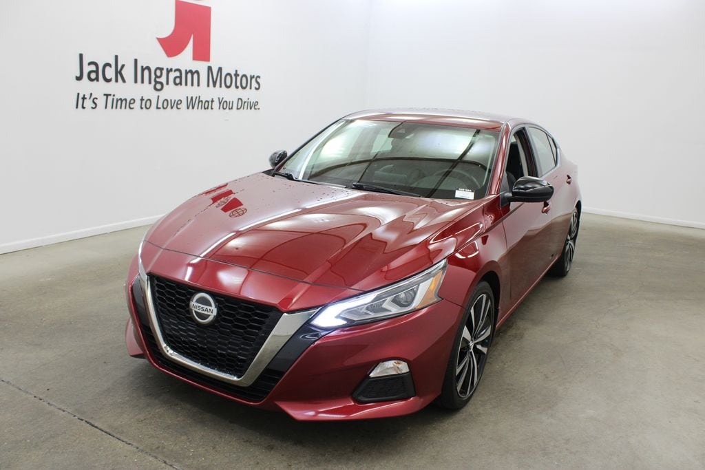 Used 2021 Nissan Altima 2.5 SR Sedan